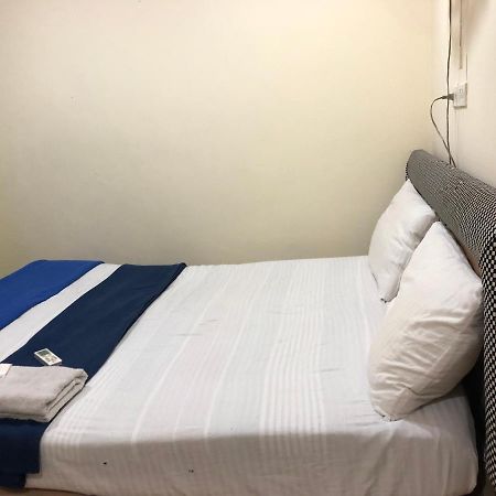 Hotel Oyo 1146 Paris In Bangkok Zewnętrze zdjęcie