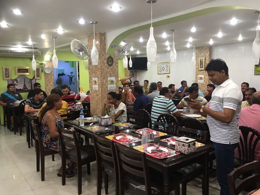 Hotel Oyo 1146 Paris In Bangkok Zewnętrze zdjęcie