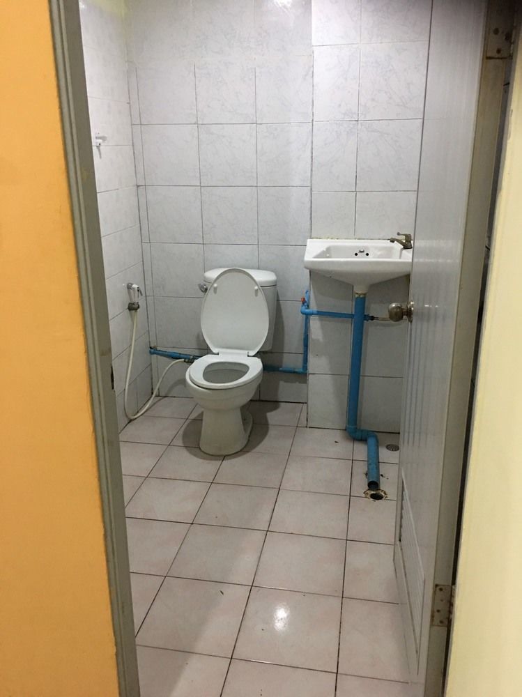 Hotel Oyo 1146 Paris In Bangkok Zewnętrze zdjęcie